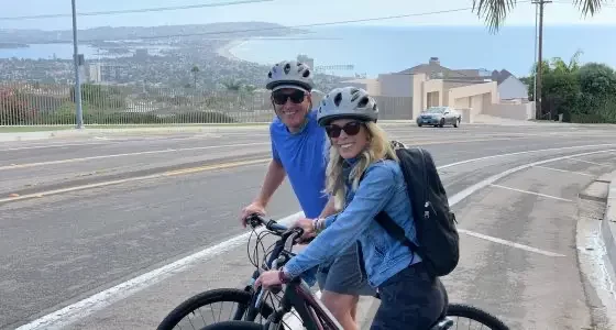 Couple on La Jolla E Bike Tour