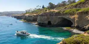 La Jolla sea caves private boat tour.